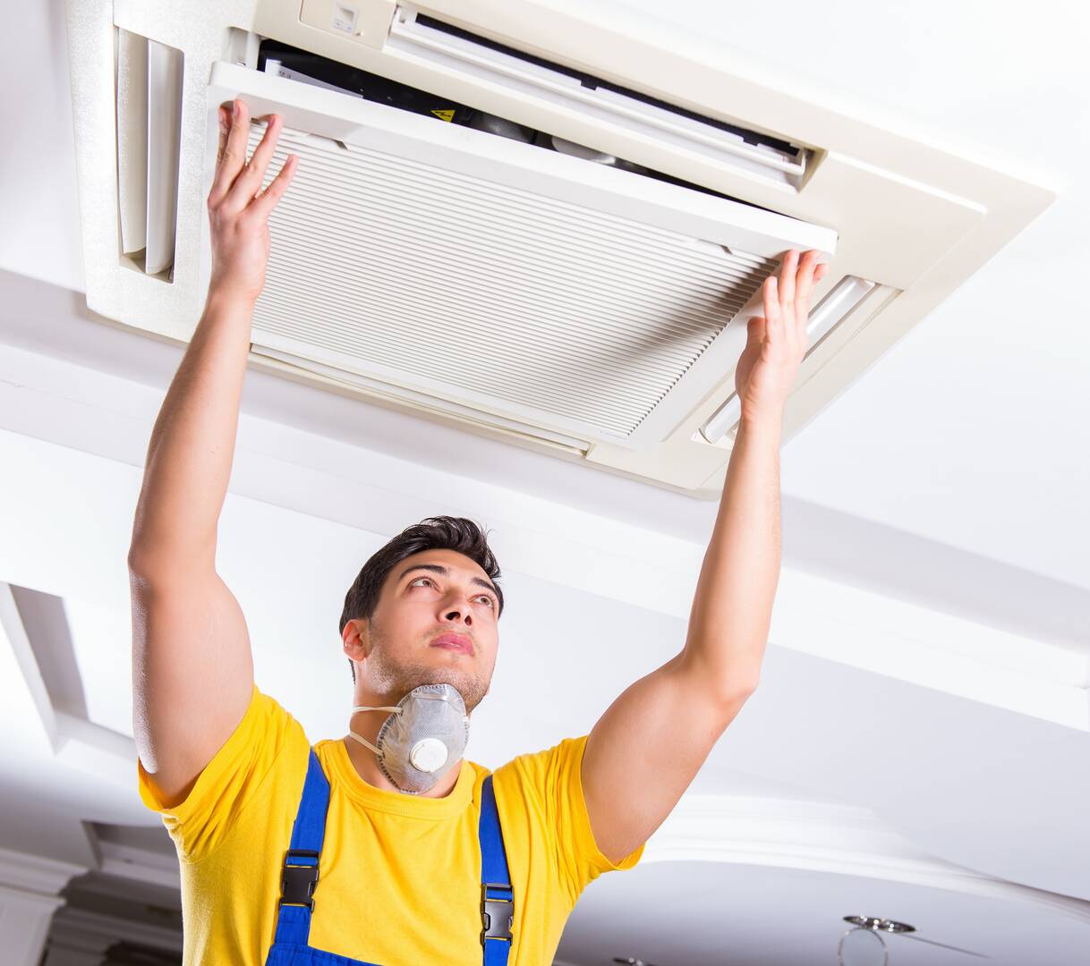 I C E Heating & Cooling logo