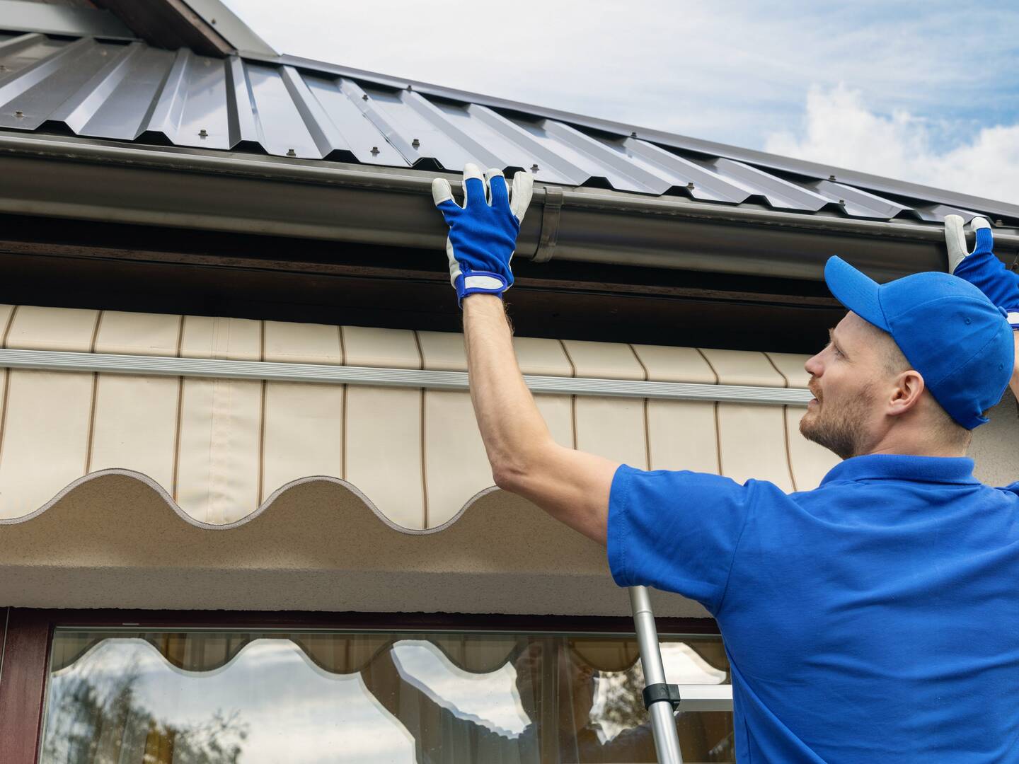 ALL TERRAIN ROOFING logo
